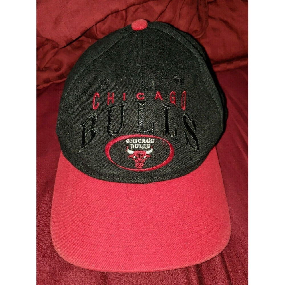 Vintage Drew Pearson Company Chicago Bulls 1990s Strapback Cap Hat Black NBA HTF